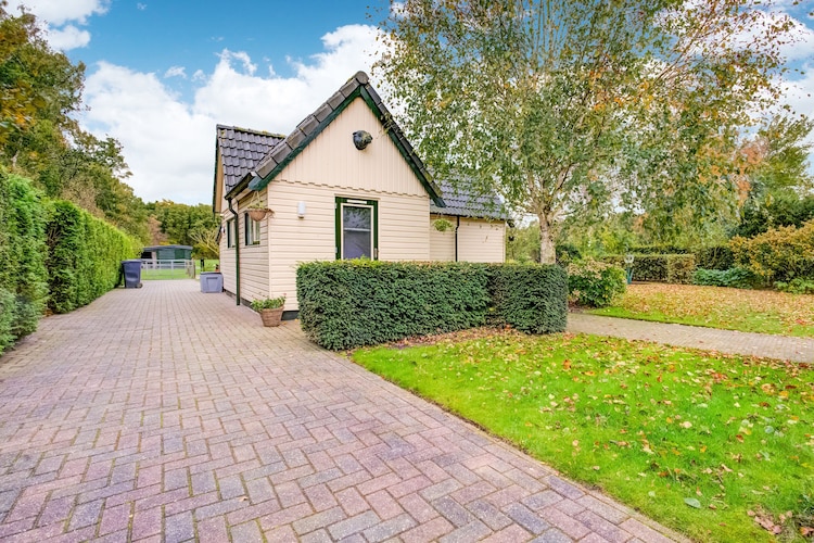 Buitenhuis De Stelling