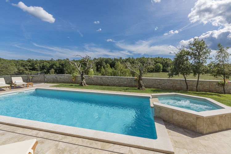 Villa Kroatië, Istrie, Tinjan Villa HR-00019-33