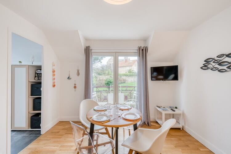 Vakantiehuizen Frankrijk | Normandie | Appartement te huur in Port-en-Bessin-Huppain   met wifi 4 personen