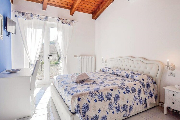 Botti House