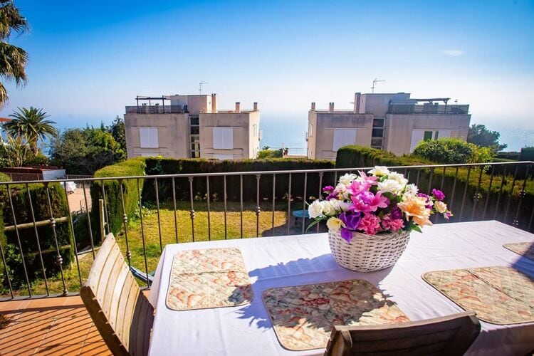 Vakantiehuizen Spanje | Costa-Brava | Vakantiehuis te huur in Sant-Feliu-de-Guixols met zwembad  met wifi 6 personen