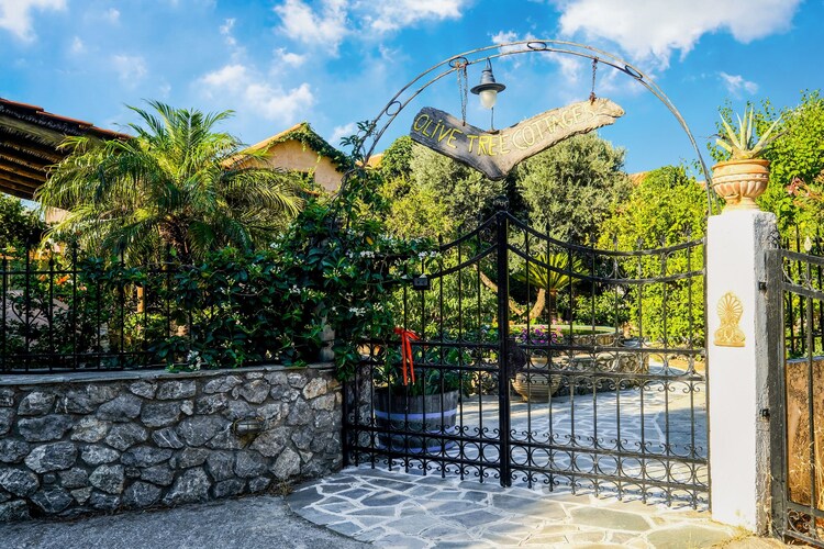 Olive Tree Cottage No 1