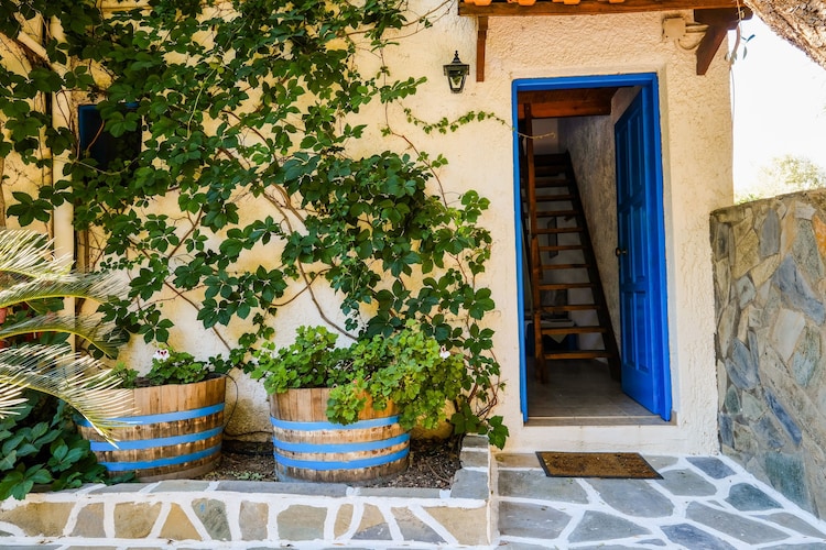 Olive Tree Cottage No 1