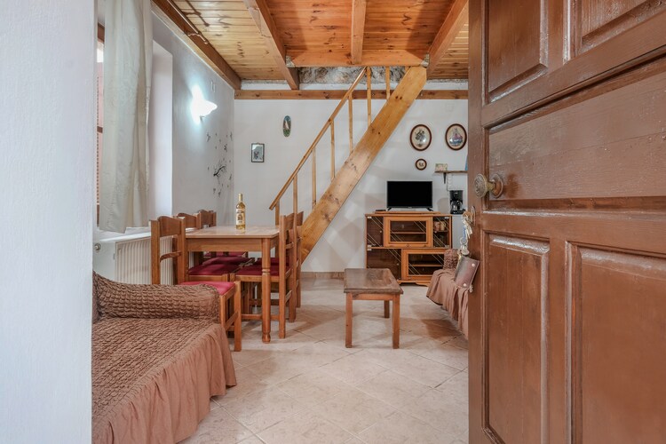 Volimes Apartment