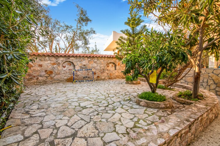 Small apartment in Porto Rafti Area
