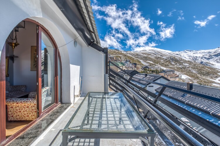 Comfortabel vakantiehuis in Sierra Nevada bij het centrum