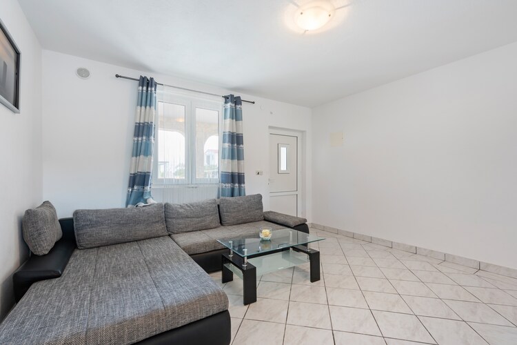 Apartment Stueckler 2
