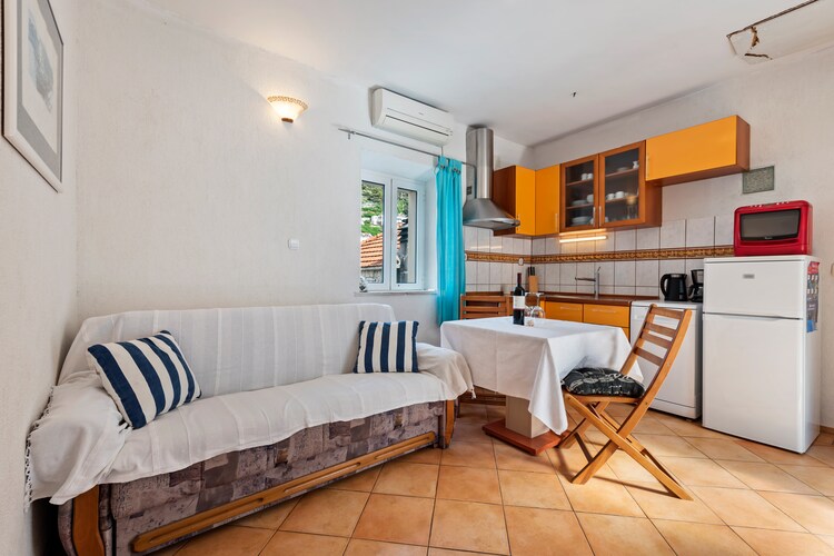 Apartment Kamen 1