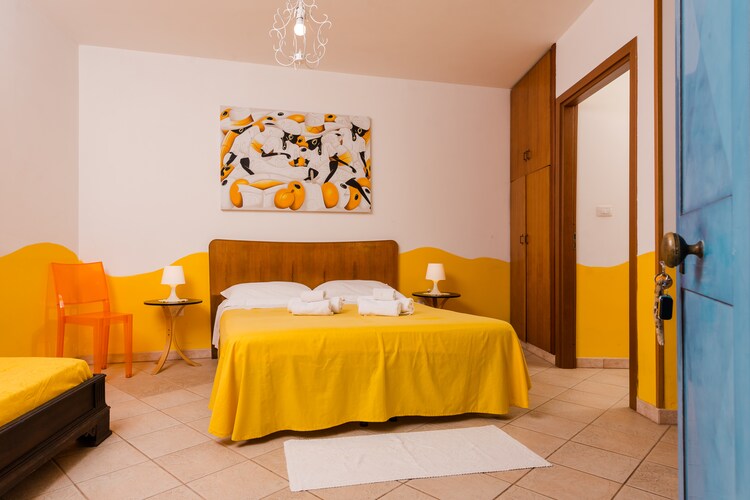 Sole Giallo House