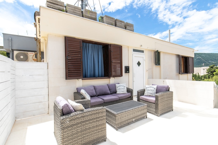 Quasimodo Apartment Ston