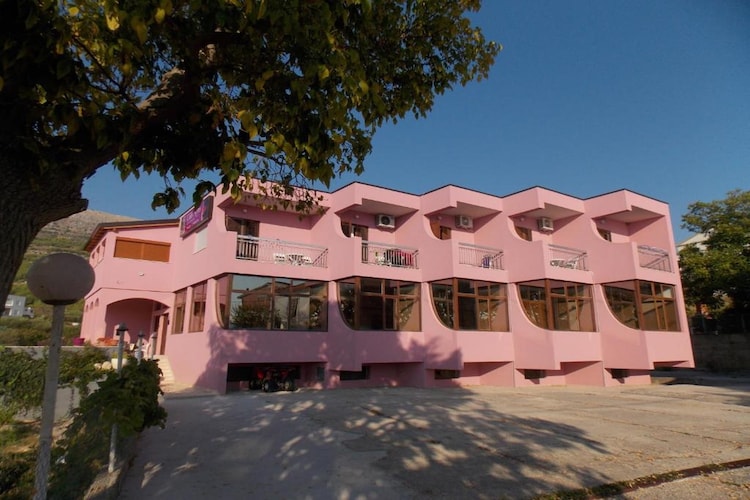 Villa Nives - Two Bedroom Apartment