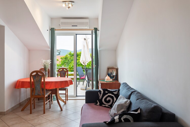 Apartment Botica Viganj