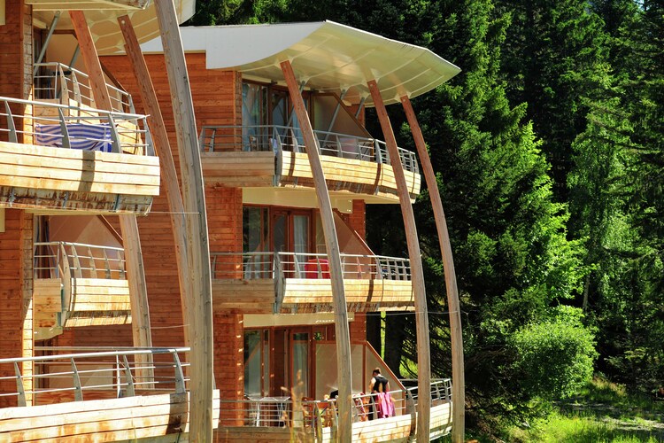 Villages Du Bachat 5