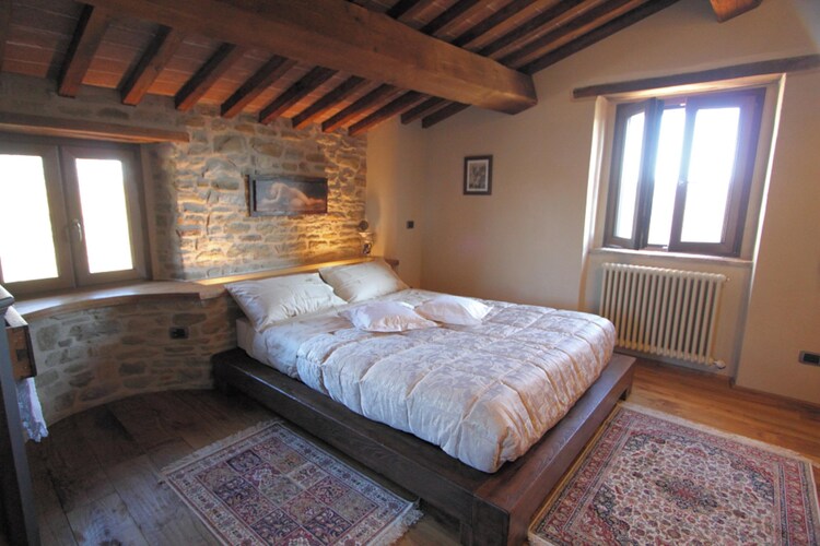 La Rocca Estate