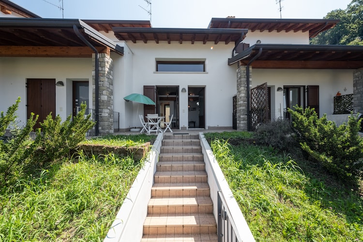 Bilocale Con Terrazzo A Monte Isola