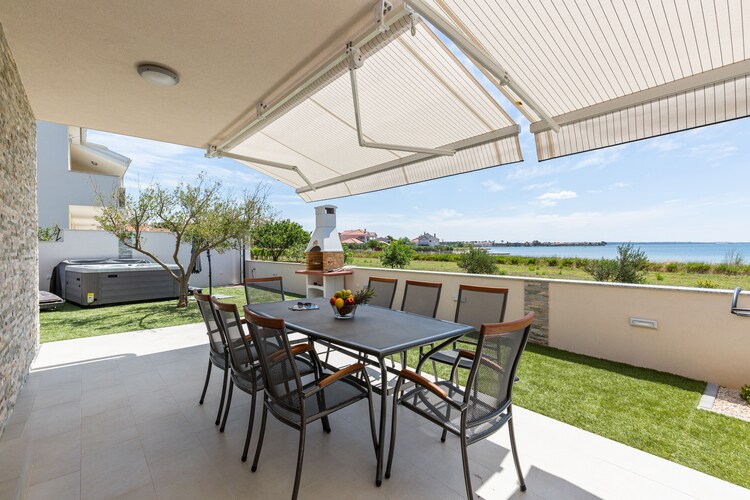 Villa Sun Garden B3