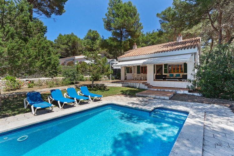 Mooi vakantiehuis op Menorca met een privézwembad