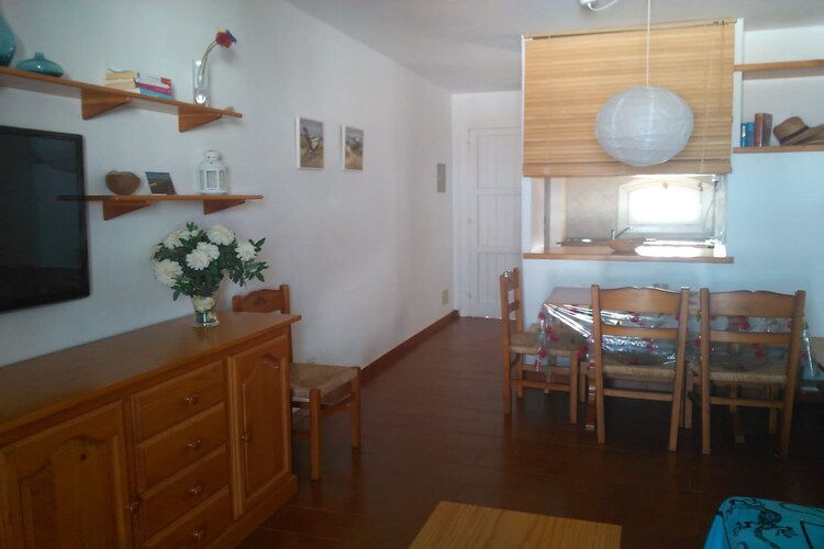 Lovely Apartment In Walking Distance To The Beach