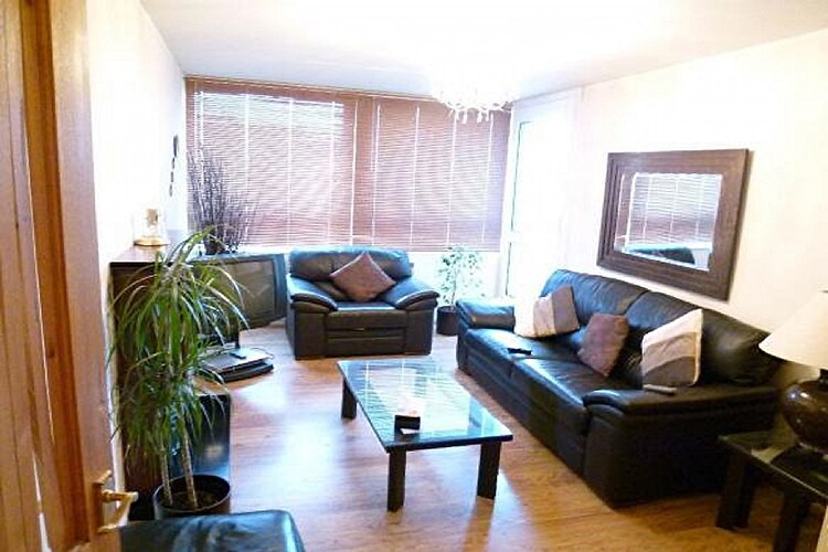 Paddington Apartment