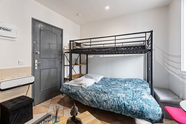 Nice City Center - 800 M Beach