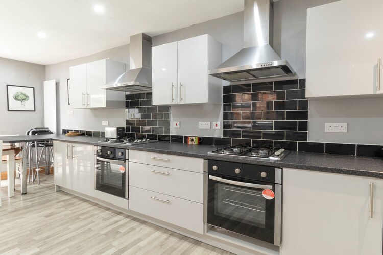 Goulden Haven Manchester Sleeps 18