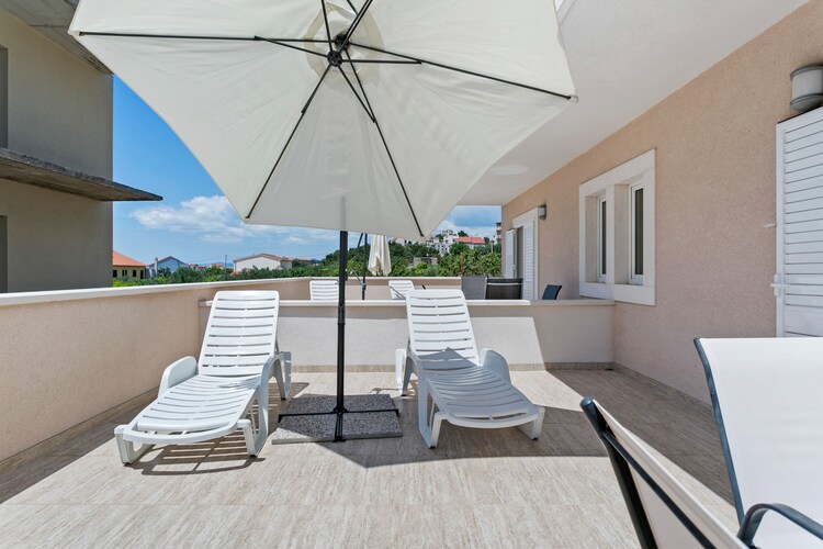 San Marian apartment 1C