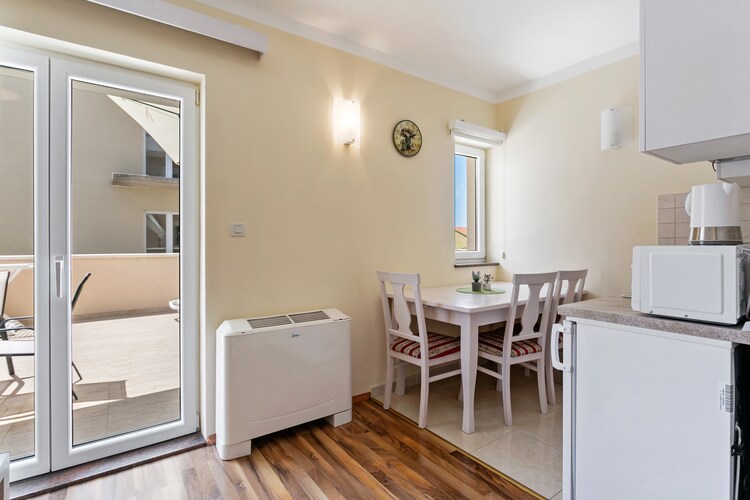 San Marian apartment 1C