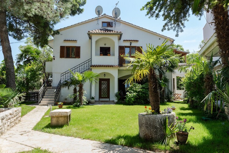 Villa Ladavac \/ Deluxe Studio A6