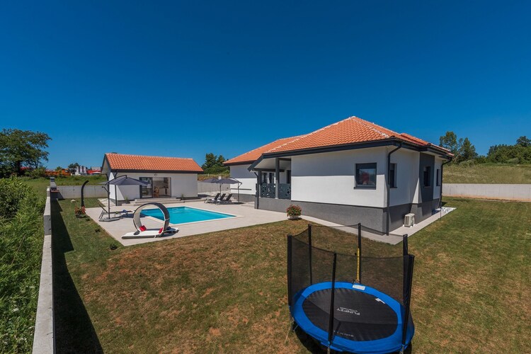 Villa Tria Gimino with private pool