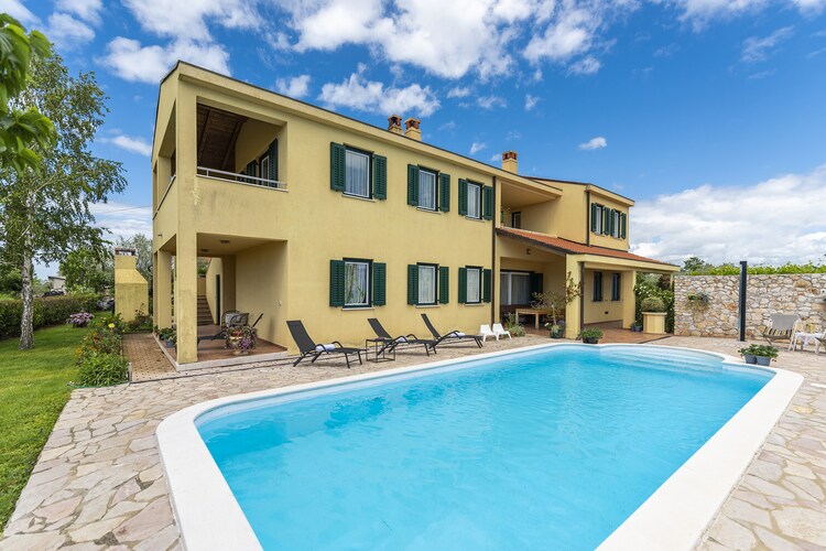 One bedroom Apartment Mare A3 with shared Pool \n