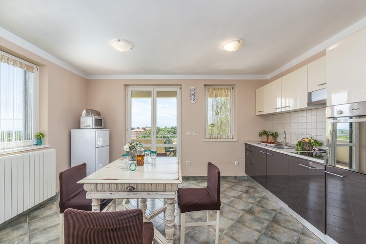 Two bedroom Apartment Mare A1 with shared Pool
