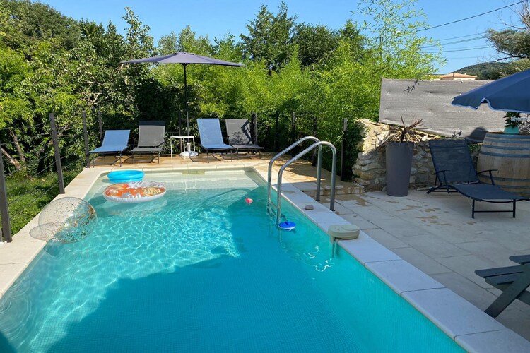 Villa Saint-Laurent-De-Carnols