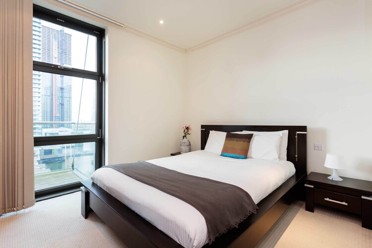 Flat 65- Discovery Dock West 1 Bed