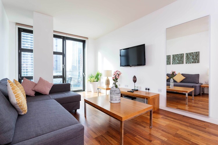 Flat 181- Discovery Dock East 2 Bed