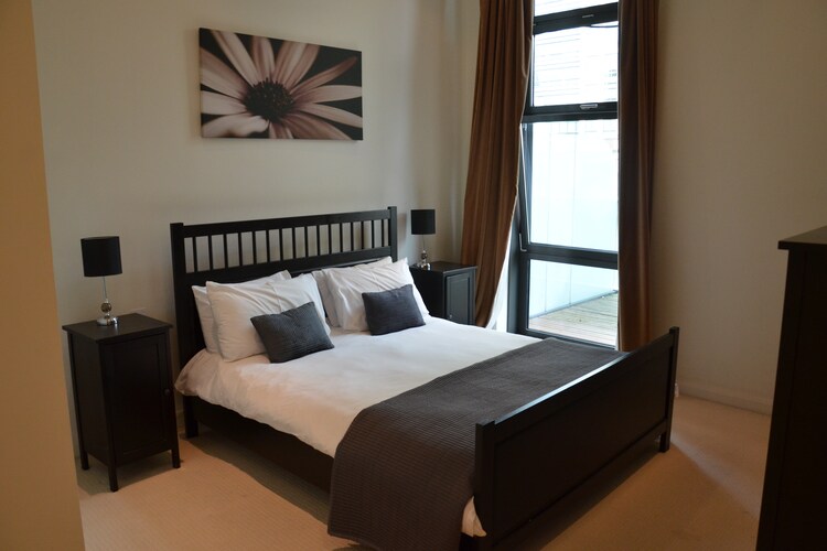 Flat 50- Meridian 2 Bed