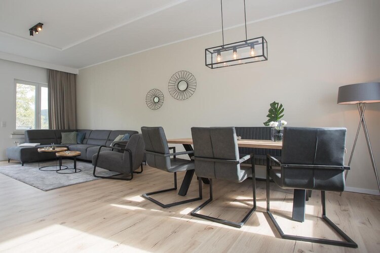 Dechant-Dobbener-Strasse 13 alte Schule