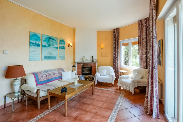 Villa Panoramica con terrazzo e giardino di inverno sul Lago Maggiore