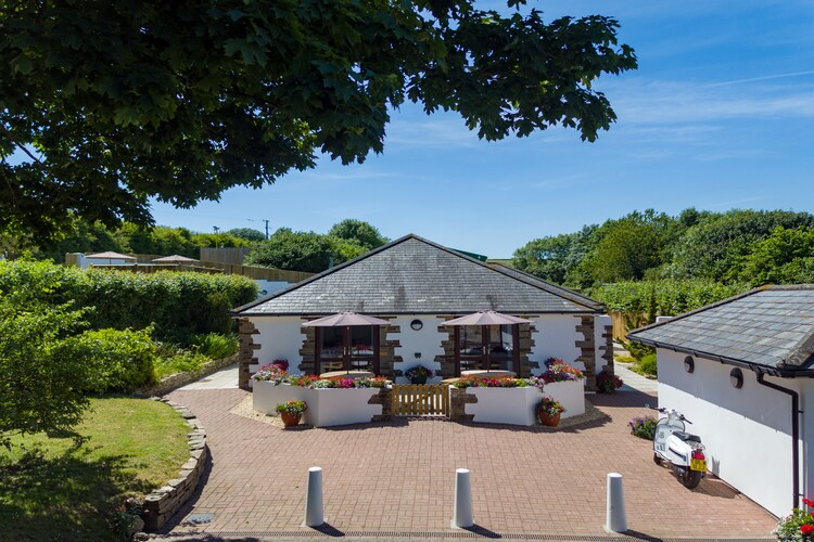 Chittleburn House