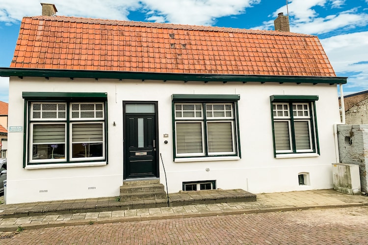 Authentiek vakantiehuis midden in het dorp IJzendijke