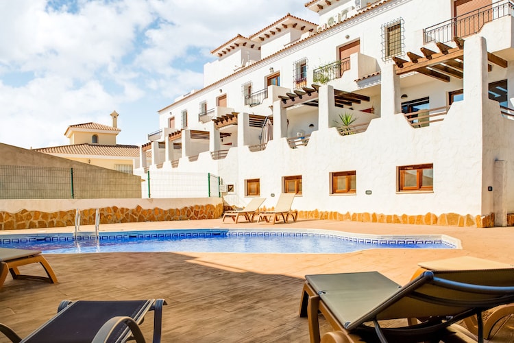 Aangenaam vakantiehuis in Palomares met een zwembad