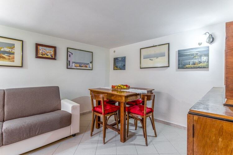 Ferraro Holiday Home
