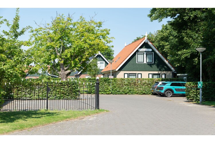 Zonnemaire 'Park Villemaire Huisje 17'