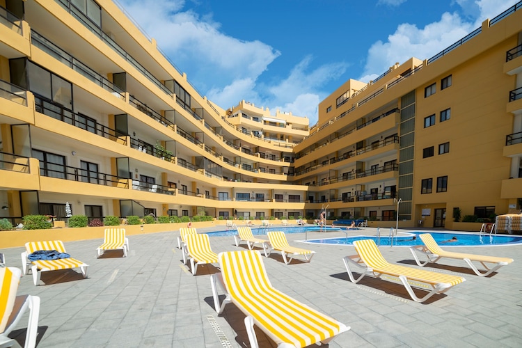 Fijn appartement in San Miguel de Abona met gedeeld zwembad