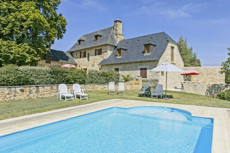 Mooi vakantiehuis in Les Coteaux Périgourdins met zwembad