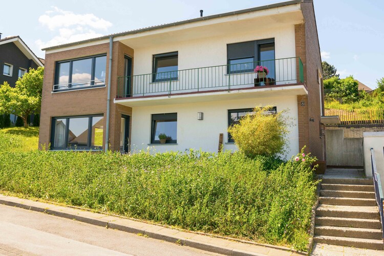 Fijne studio in Velbert-Nefiges met een terras