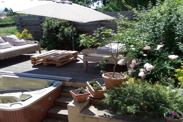 RELAIS SAINT yesCQUES