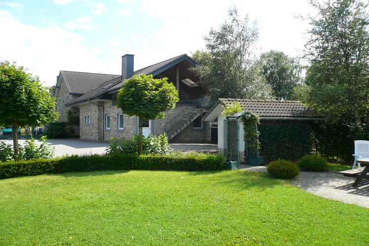 Charmant huis met bubbelbad en sauna, Hautes-Fagnes-Walk