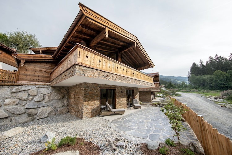Chalet met Zwembad te huur