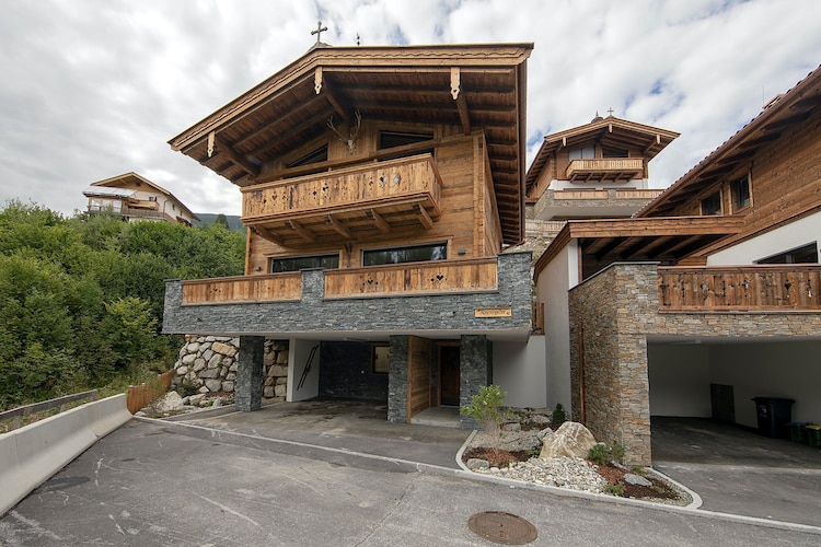 Chalet met Zwembad te huur