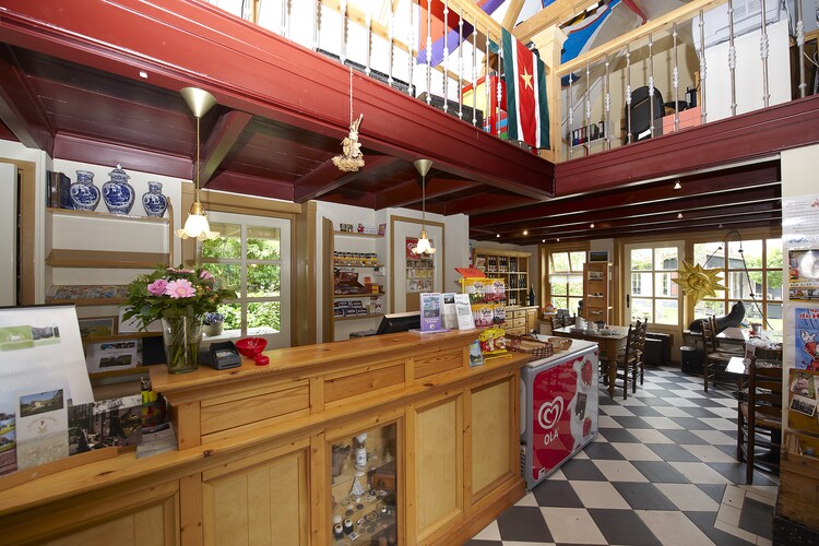Recreatiepark Wiringherlant - Wiringher Chalet 1